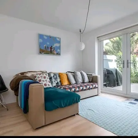 2 Bedroom Canal View, Near Kings Cross & Camden London Exterior photo